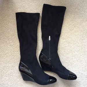 Paris Hilton faux suede wedge boots